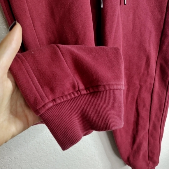 Lululemon Scuba High-Rise Jogger maroon sz 2 - Picture 5 of 8